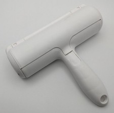 The World's Best Pet Hair Remover - Dogs Cats Multi-Surface Couch Bed Car Etc