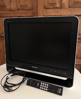Sony Bravia KDL-19M4000 19'' LCD TV White/Black w/Remote, Gaming, Streaming, WOW!