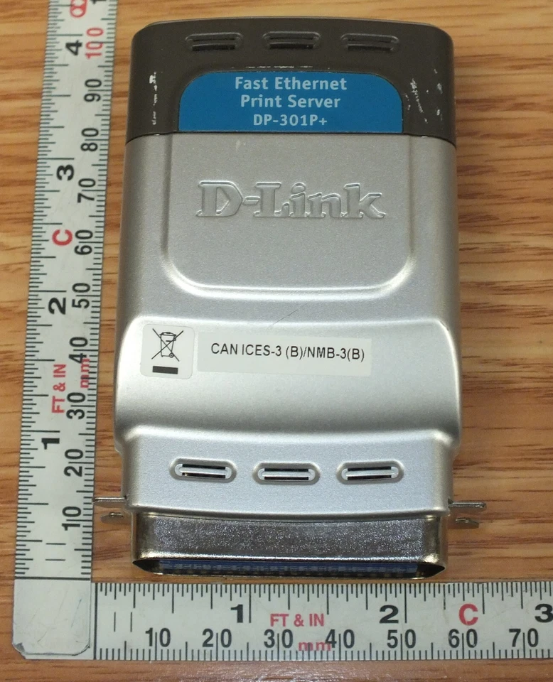 D-Link (DP-301P+) Fast Ethernet Parallel Port Print Server (1 Centronics Port) - Image 3 of 3