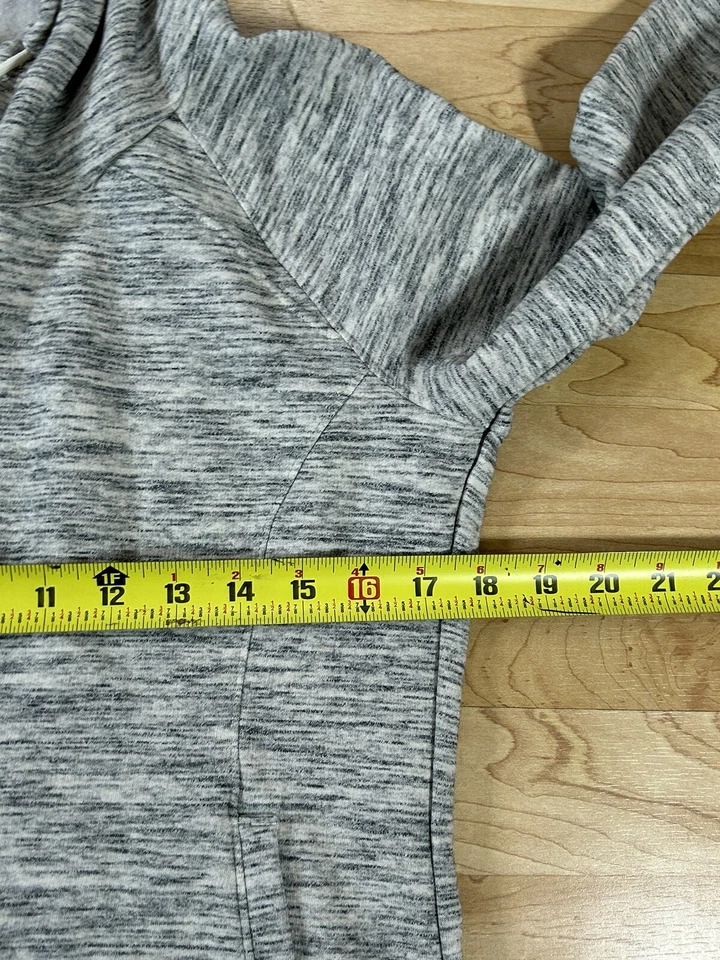 Sudadera con capucha Under Armour para mujer blanca gris jaspeada talla mediana Foto 3 de 4