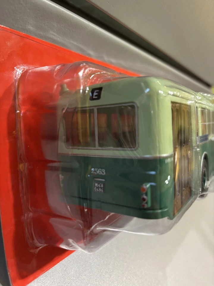 FIAT 411/1 CANSA ATM MILANO 1962 Autobus dal Mondo - Modellino 1/43 (125) - Immagine 3 di 3