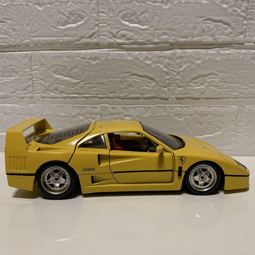 ブラゴ　1/18 フェラーリF40 イエロー　Ferrari FERRARI F40 GIALLO MODENA YELLOW 1:18 by BURAGO 3022 BRAND