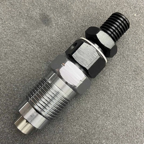 Fuel Injector 19667-53000 15841-53000 For Kubota Z430 Z400 Engine G3200 1Pcs - Bild 1 von 3