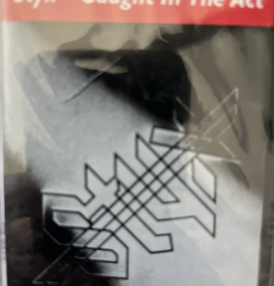 STYX CAUGHT IN THE ACT ORIGINAL 1984 CASSETTE CS6514 CHROME SEALED MINT Foto 3 de 3