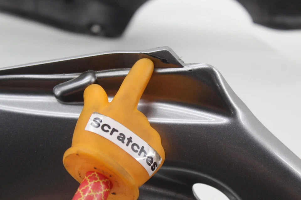 2008-2019 Suzuki Hayabusa GSX1300r Rear Back Tail Fairing Cowl - Изображение 3 из 4