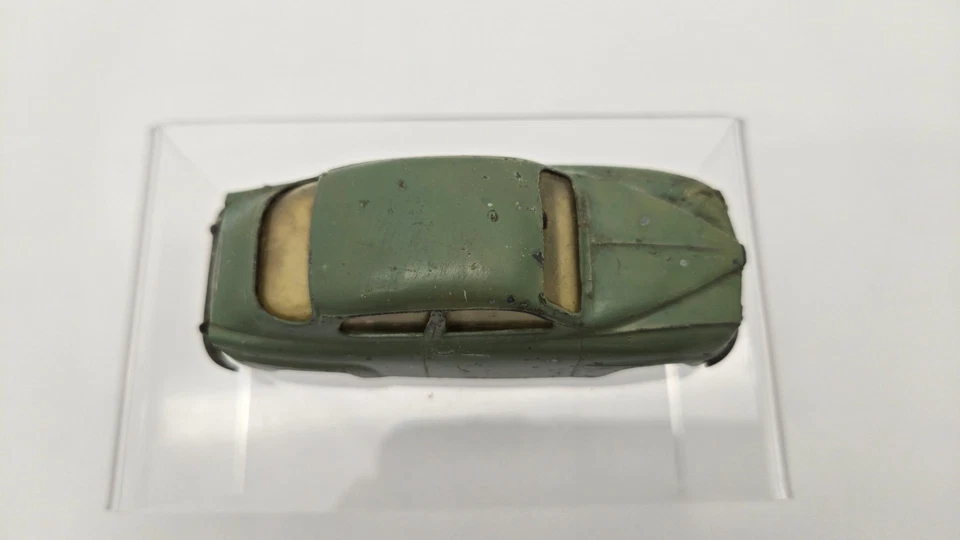 TEKNO (DENMARK) #827 SAAB 96  1:43 Scale Diecast Car Collectible Vtg Green Rare - Image 3 of 4