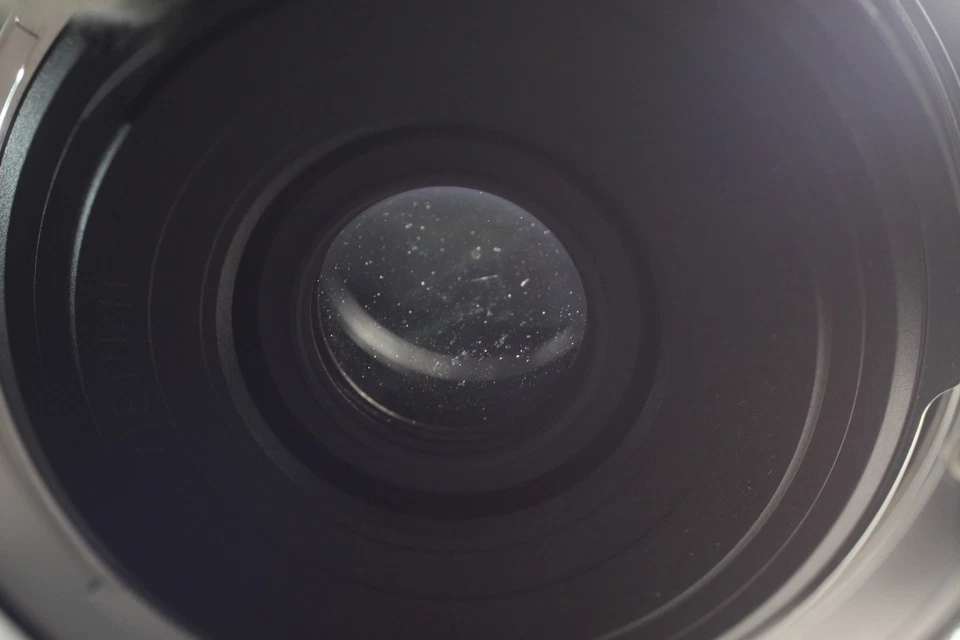 Pentax 21mm F/3.2 AL Limited Lens for Pentax Digital SLR Cameras - Image 4 of 4