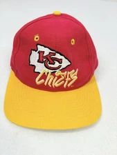 Kansas City Chiefs Vintage Snapback Team NFL RARE Drew Pearson Co. M/L Graffiti