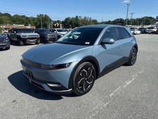 2023 Hyundai IONIQ SE