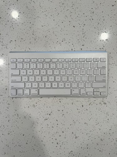 Genuine Apple Magic Keyboard Wireless Bluetooth A1314 Tested - 第 1/3 張圖片