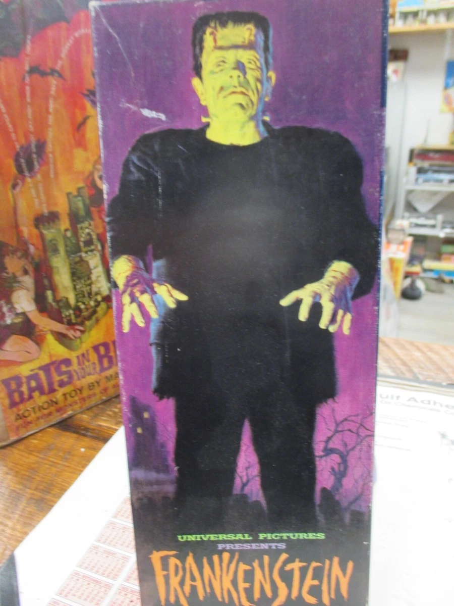 Vintage Aurora 1961 Universal Monsters Frankenstein Model No. 423-98 Box