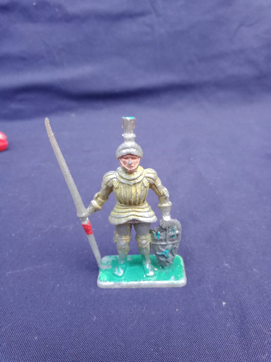 Lot De Soldats En Plastique Britains – Moyen Âge, échelle 1:32 (60mm)