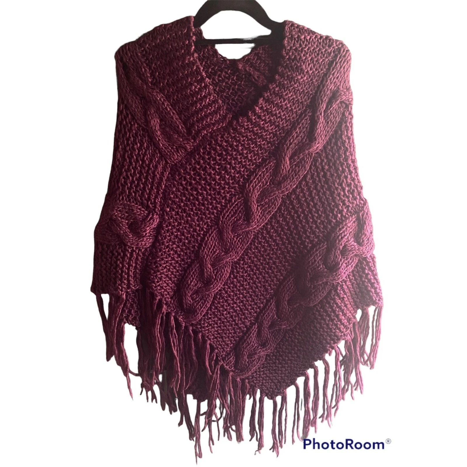 Soft Chunky Woven Warm Poncho, Medium