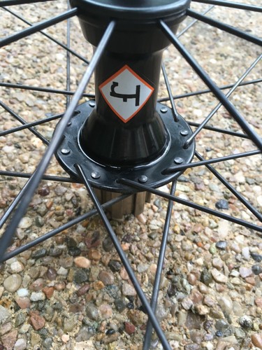 CAMPAGNOLO KHAMSIN REAR WHEEL 700c 9 & 10 SPEED COMPATIBLE HANDY RARE SPARE - Picture 7 of 8