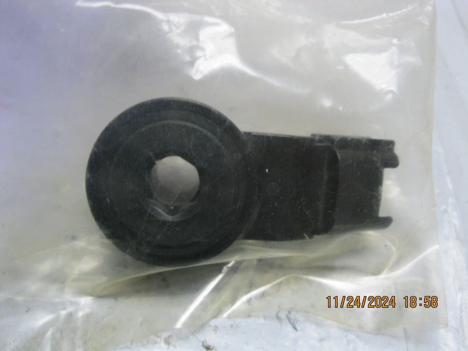 Ignition Knock (Detonation) Sensor-Sensor Beck/Arnley 158-1017 - Imagem 2 de 4