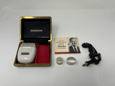 Vintage Remington Noiseless AC Electric Shaver w/Case & Manual SEE DESCRIPTION