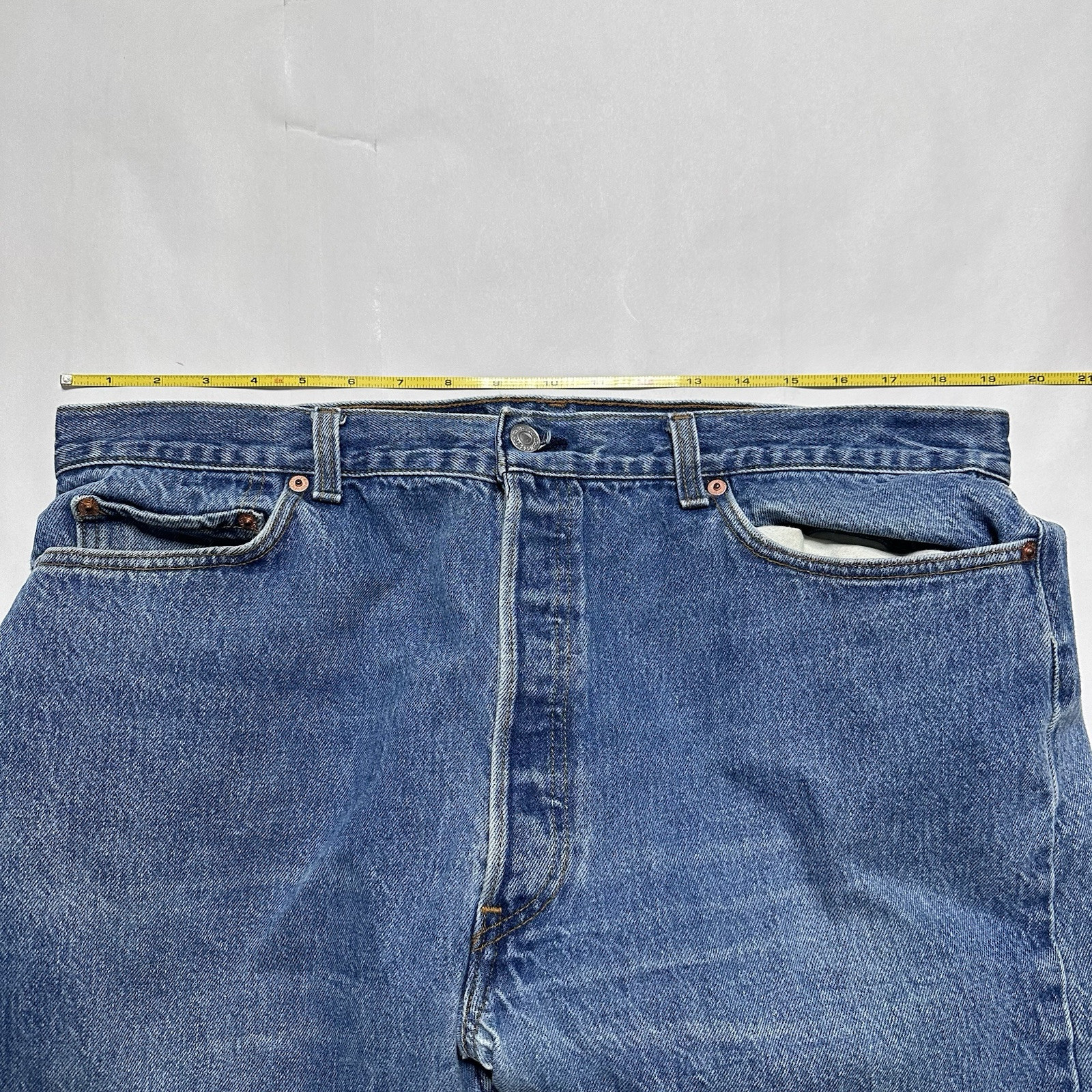 Vintage VTG Levis 501 Men’s Blue Jeans 40x30 Made In The USA 511-0115 (38 X 29) thumbnail 12
