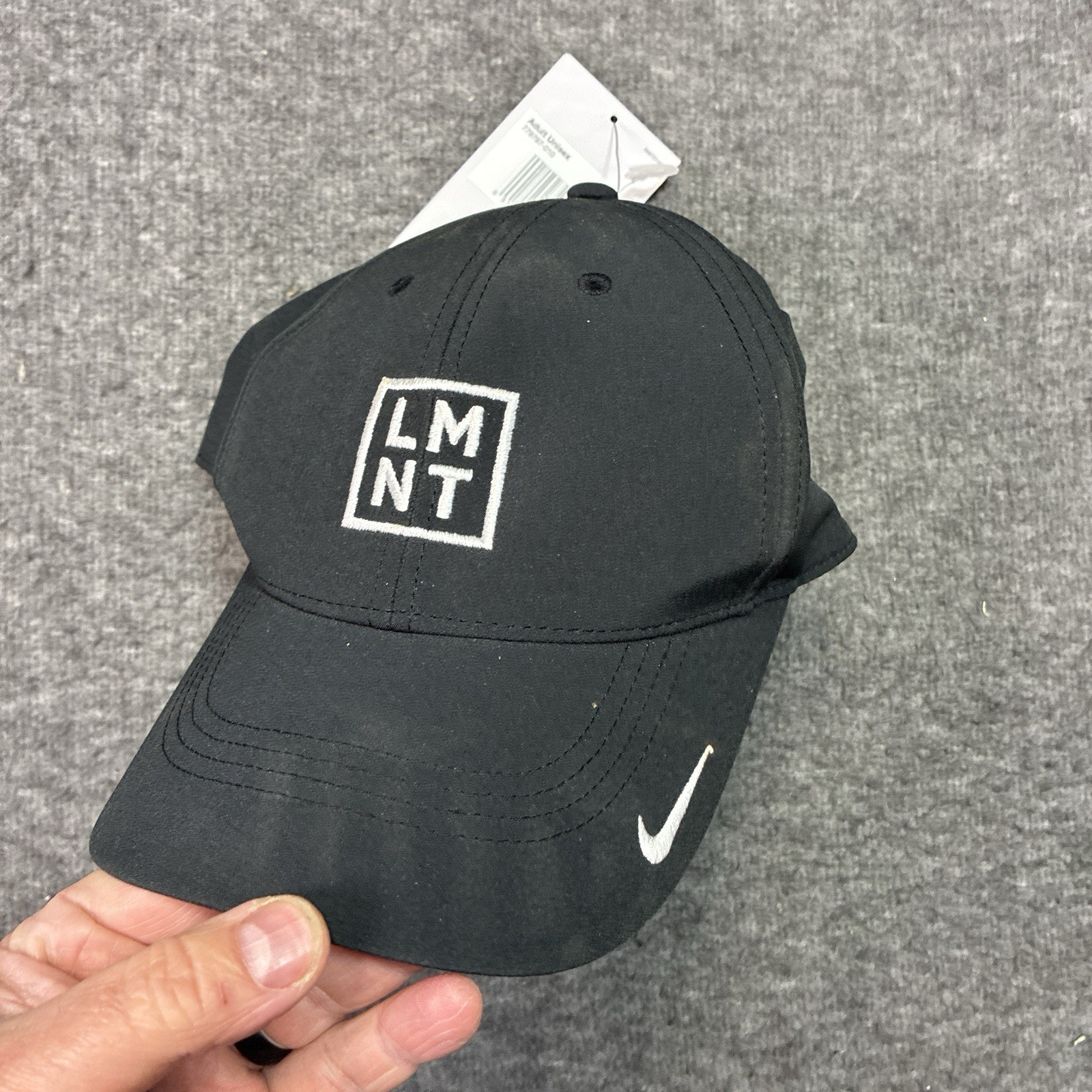 Nike Dri-FIT LMNT Club Cap Large Unisex Black Polyester Running Hiking Preppy