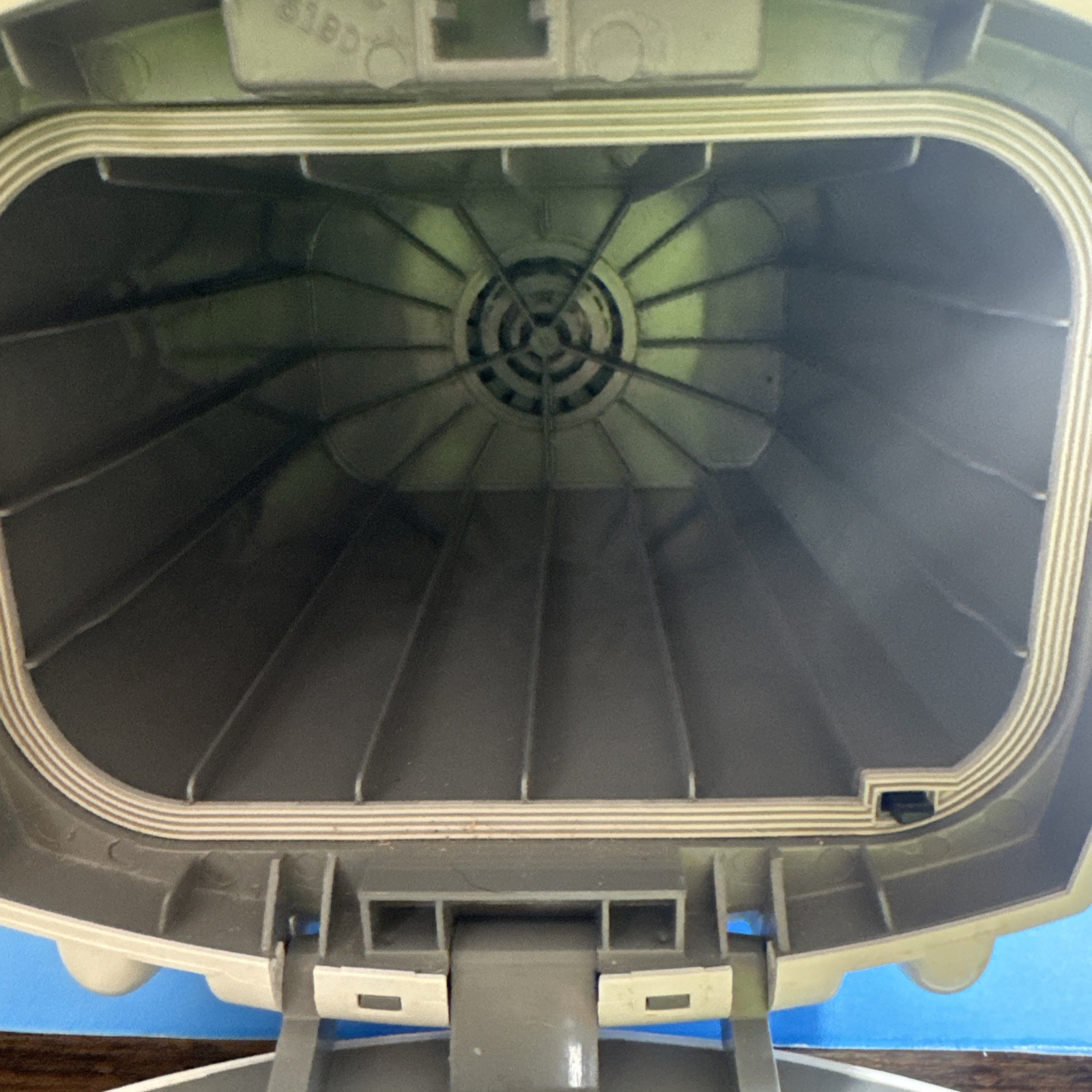 Electrolux Aerus Lux Guardian Ultra Bag Vacuum Motor Base Only Tested Working