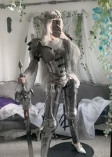 Medieval Female Knight Armor Set – Battle-Ready Cosplay Costume Full set