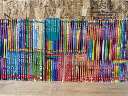 Daisy Meadows : Complete 1-7 Set Rainbow Magic Paperback Books - Good