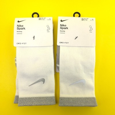 2 Nike Spark Cushioned Crew Running Socks White Small 7.5-9 Womens Sz 6Y-7.5Y