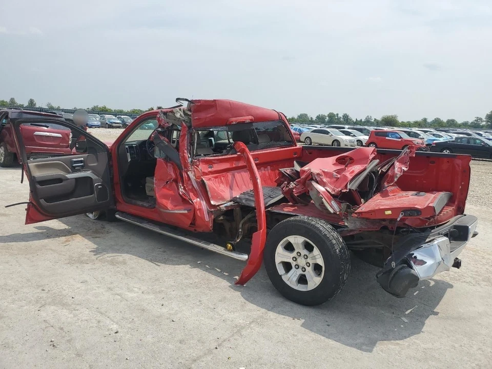 Espejo retrovisor interior delantero central usado se adapta a: Chevrolet Silverado 1500 2014 Foto 3 de 4