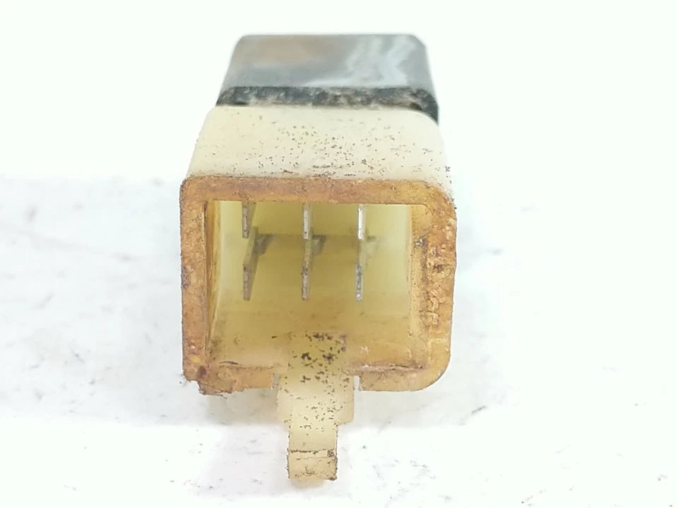 Relé de motor Kawasaki KLR 650 01 Foto 4 de 4