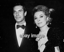 BARBARA BAIN MARTIN LANDAU MISSION IMPOSSIBLE   8X10 PHOTO 43