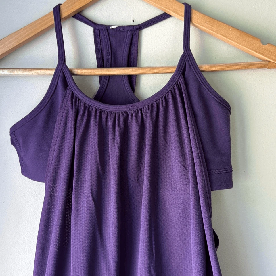 Camiseta sin mangas Lululemon No Limits mujer talla 4 púrpura tiras gimnasio entrenamiento atlético Foto 2 de 4