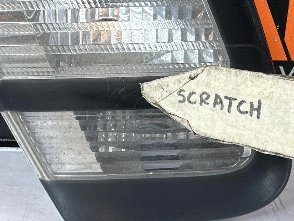 Tail Light Assembly SAAB 9-3 Left 08 09 10 11 Foto 4 de 4