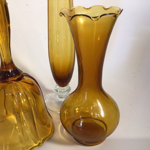 AMBER GLASS VASES AND BELL LOT OF 3 FLUTED SWIRLS VINTAGE - Picture 3 of 9