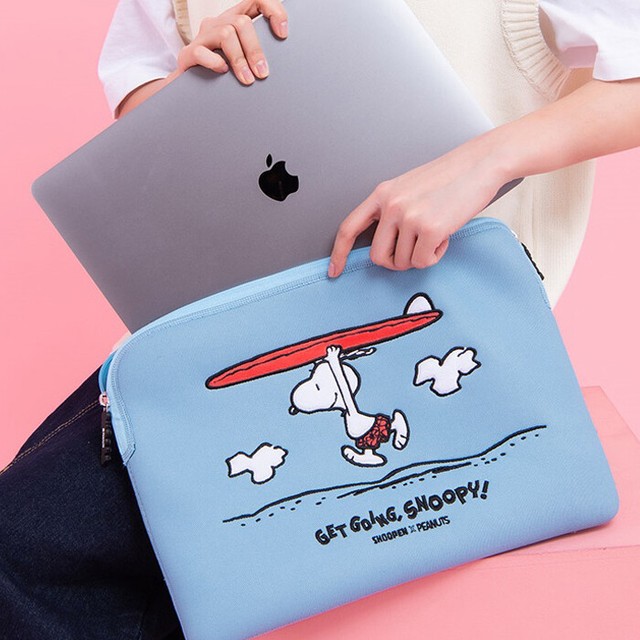 Peanuts Snoopy Collectible 15" 16" Laptop Notebook Pouch Sleeve Clutch