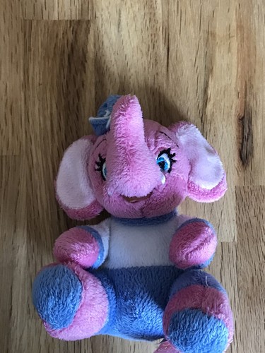 Haven Holidays- Anxious The elephant - Sea Side Crew Pink Plush Cuddly Toy - Picture 3 of 4
