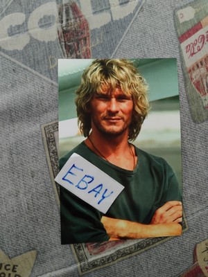 PATRICK SWAYZE, POINT BREAK, GLOSSY COLOR 4X6 PHOTO, BRAND NEW 