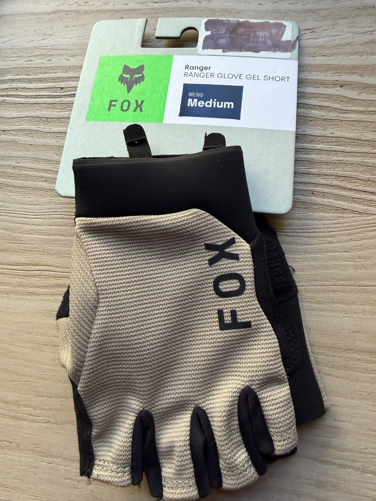 Fox Racing MTB Ranger Gel Short Finger Gloves color: Sand - size Men's Medium