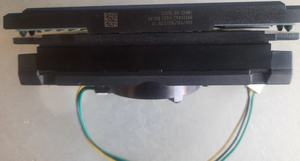 Cpu processore P3 slot1 Katmai 500 MHz - Immagine 2 di 3