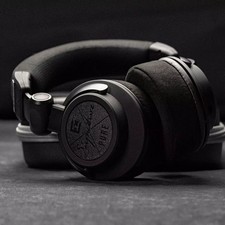 Ultrasone Signature Pure Kopfhörer schwarz mit keepdrum Wandhalter – Bild 4