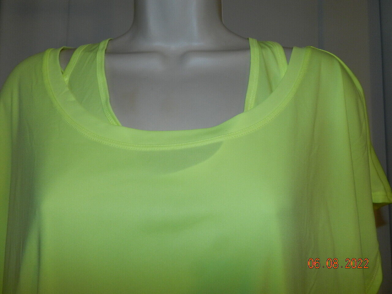 Picture 2 of 4