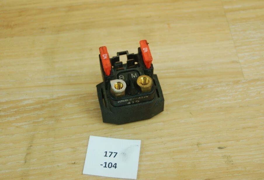 Yamaha YZF-R6 RJ05 RJ09 03-04 Magnetschalter 177-104 | eBay