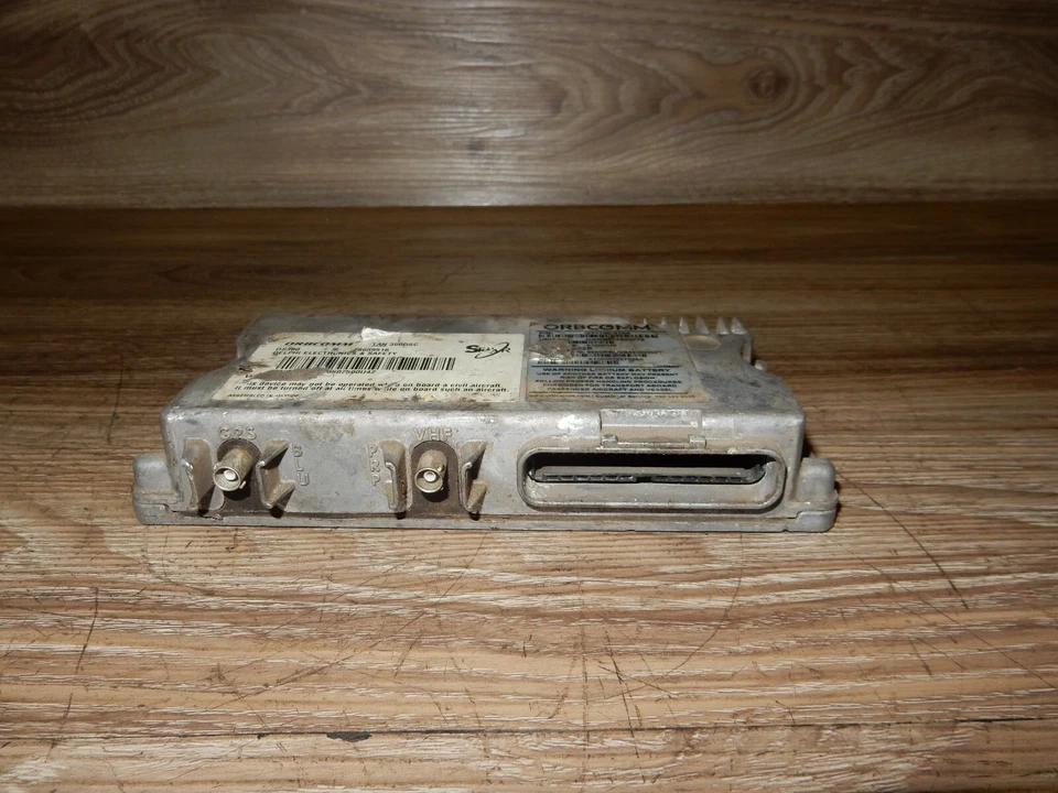 Orbcomm GPS Antenna TAN 300DSC DS300 Delphi Electronics Safety Module OEM - Image 2 of 4