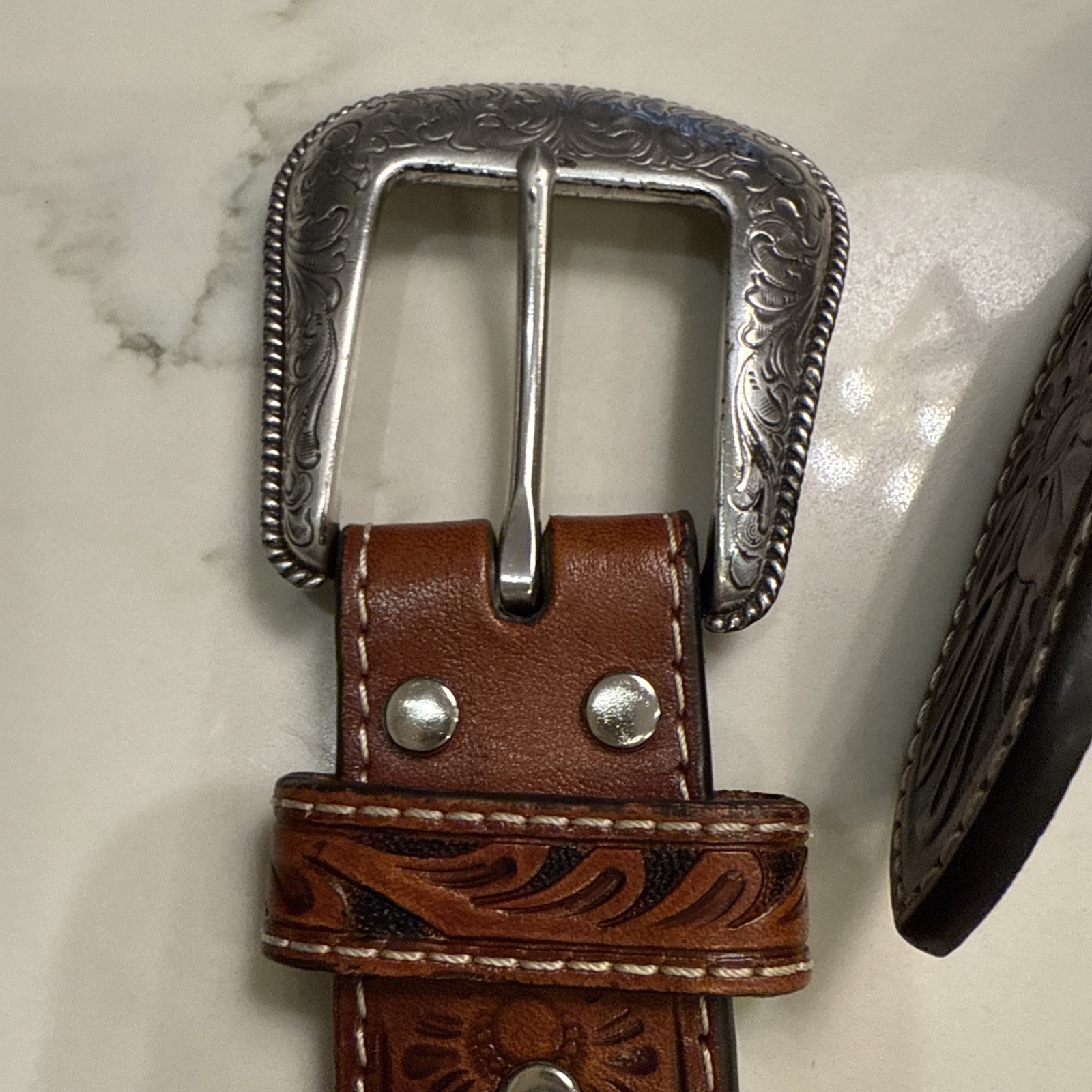Nocona Belt Co Men's Tooled Western Belt- Size 34 -Brown/Black w/ Silver Buckle