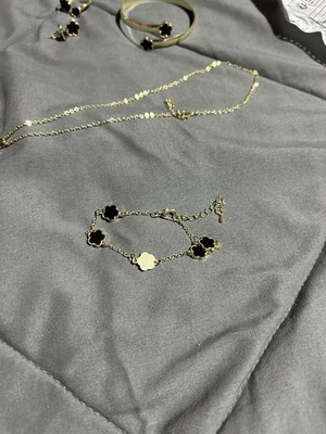 5 Piece Black Clover Jewelry Set ￼