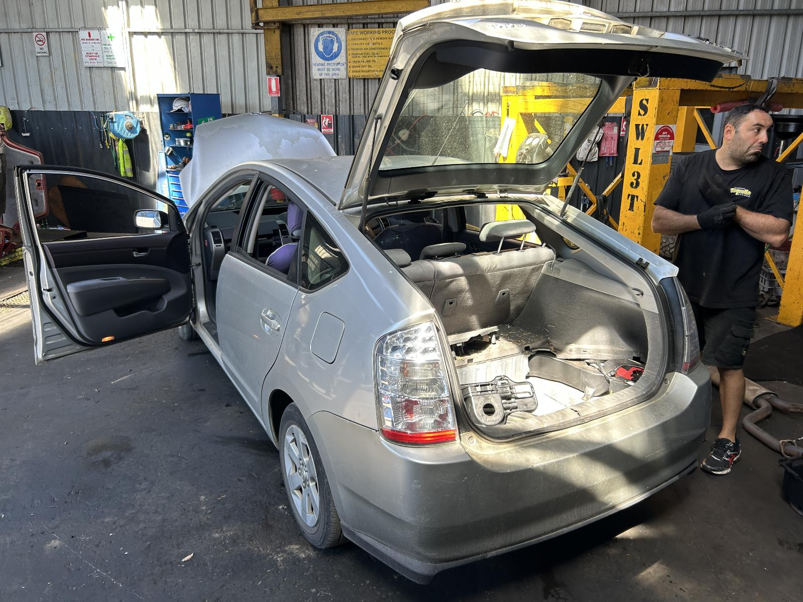 Toyota Prius Smart Key ECU NHW20 10/2003-04/2009 - thumbnail 7