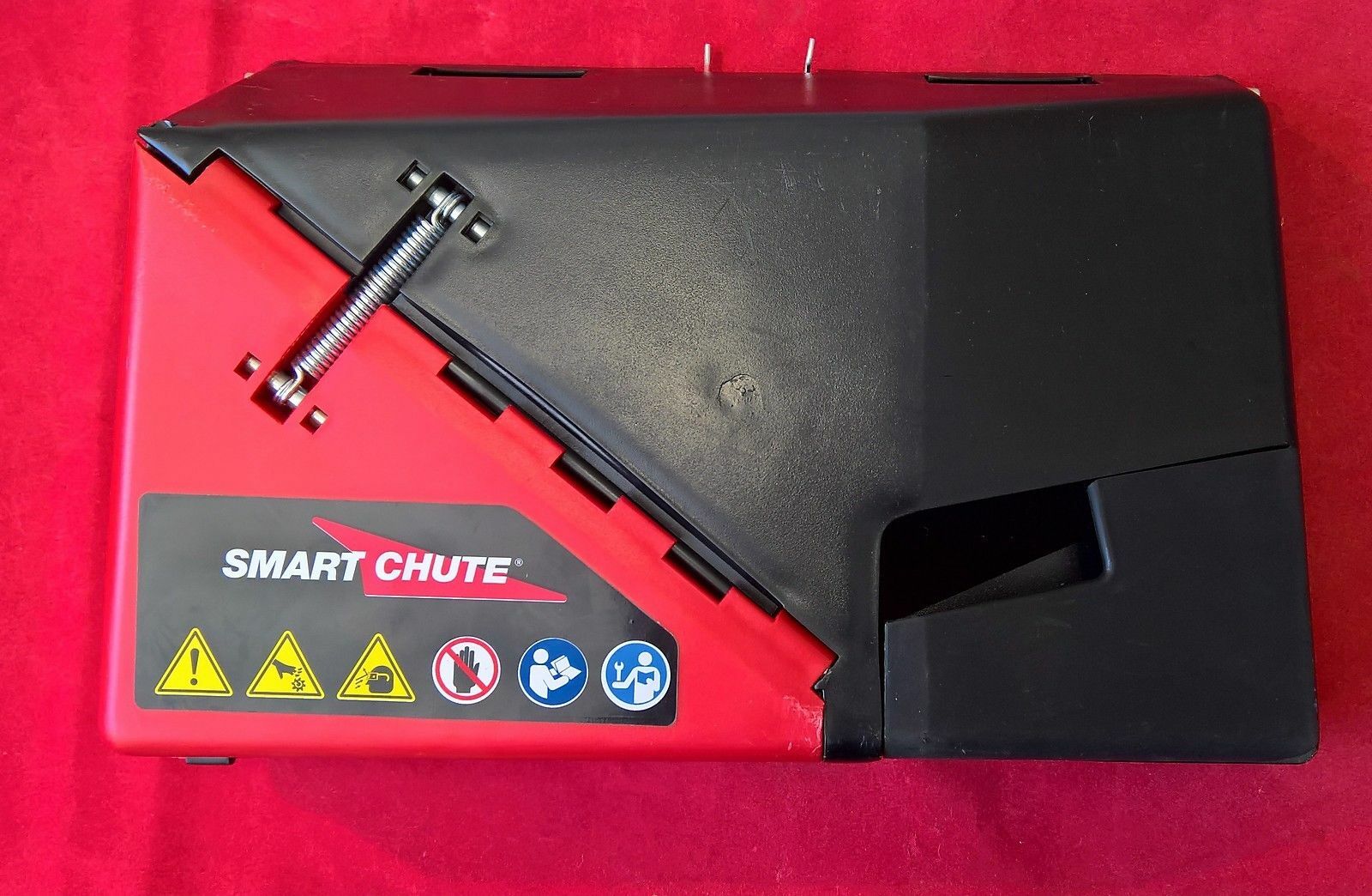 Masport 19 Inch Smart Chute / Flap Fits Both Alloy and Steel Deck