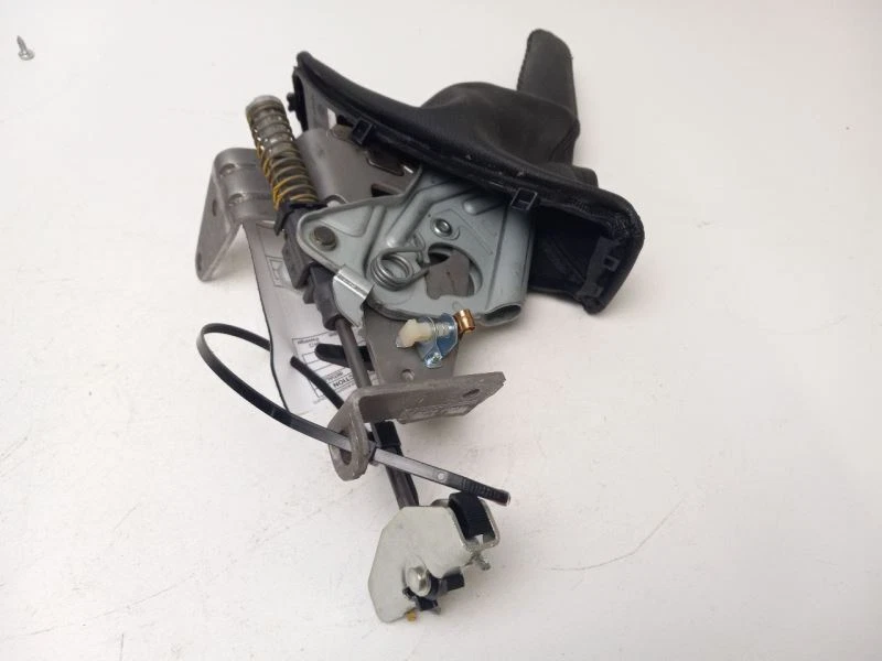 BMW 328I 2011 serie 3 manija de freno de estacionamiento de emergencia OEM 43863 Foto 3 de 4