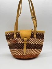 SAWA SAWA Waves on Earth handmade striped sisal tote - Natural