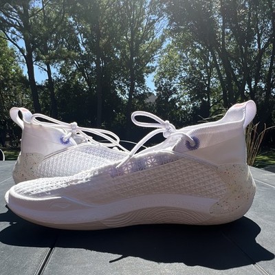 Way of Wade Men's White Multicolor Mid-Top Lace-Up Basketball Sneakers