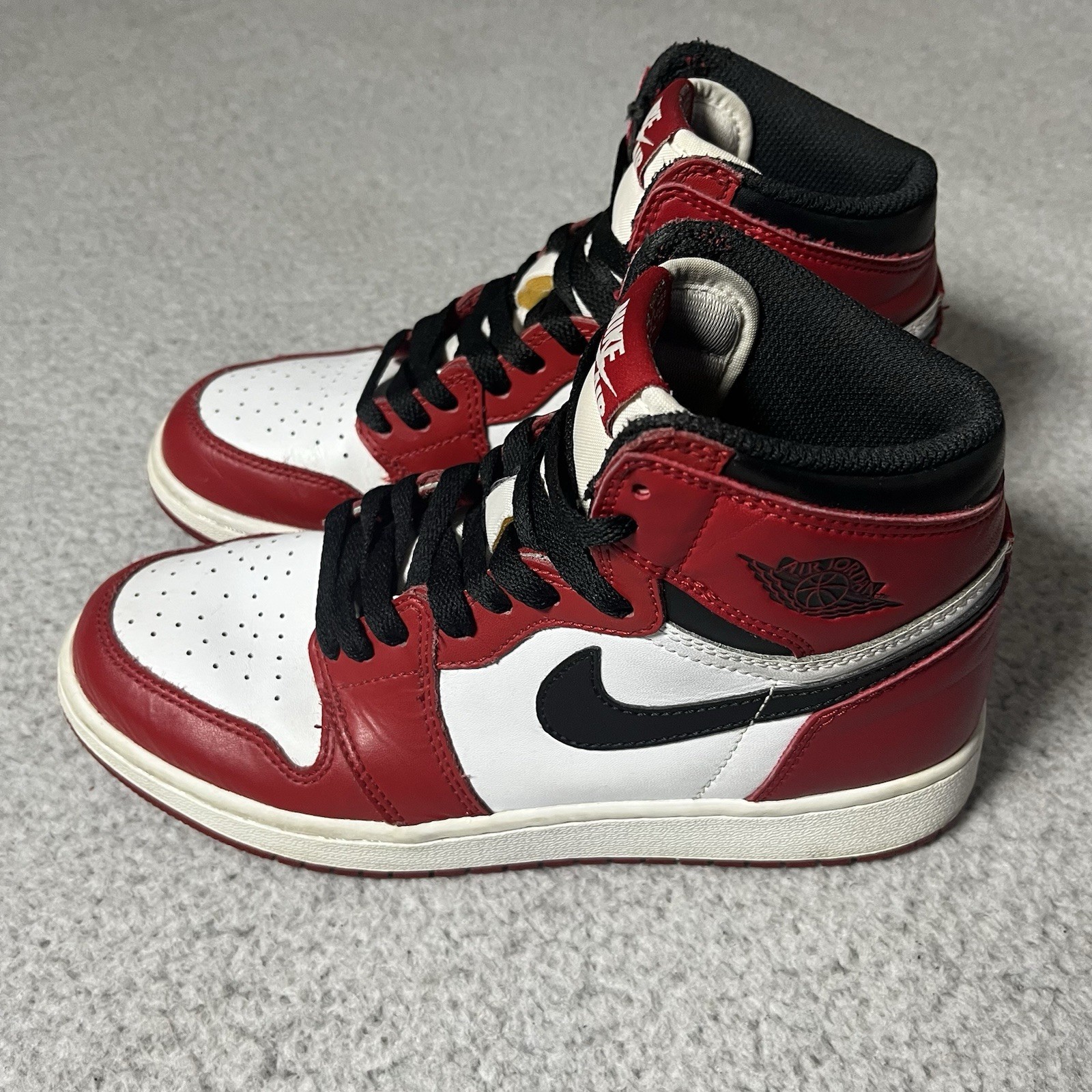 Nike Air Jordan 1 Retro Chicago 2015 5Y Youth Boys 575441-101 White Red GS