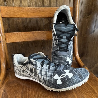 Under Armour Kick Distance 3 Black White 3022003-101 Mens Size 11 - great shape